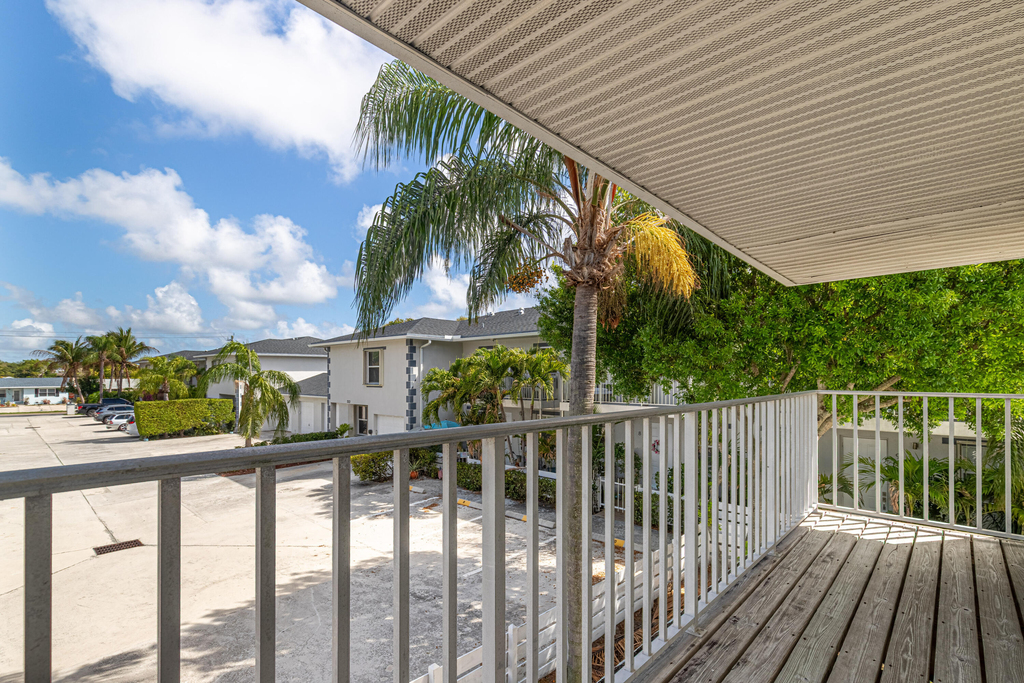324 W Pine Street - Photo 22