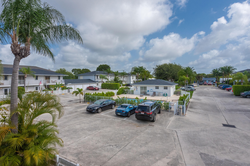 324 W Pine Street - Photo 10
