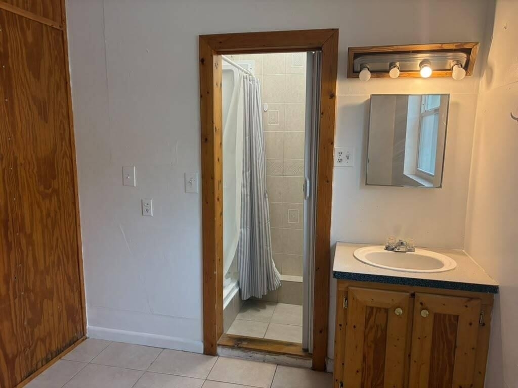 1331 N 71st Avenue - Photo 8