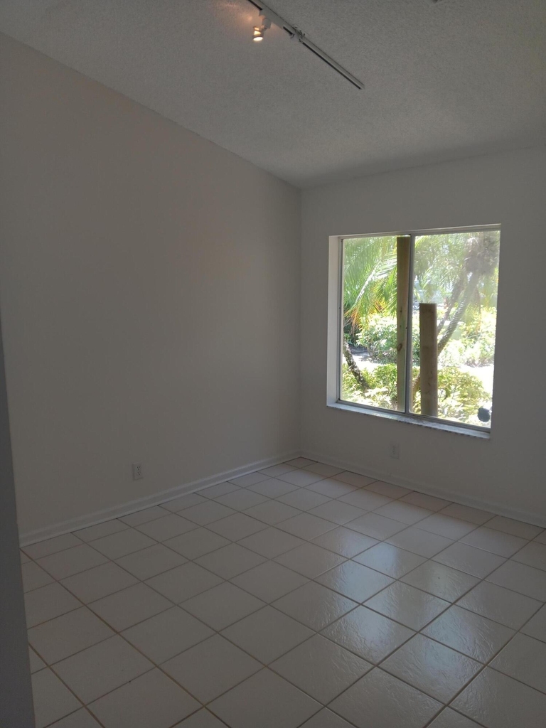 23157 Fountain View Drive - Photo 1
