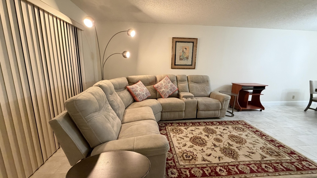 6866 Huntington Lane - Photo 20