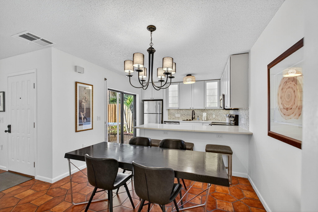 1700 Embassy Drive - Photo 11