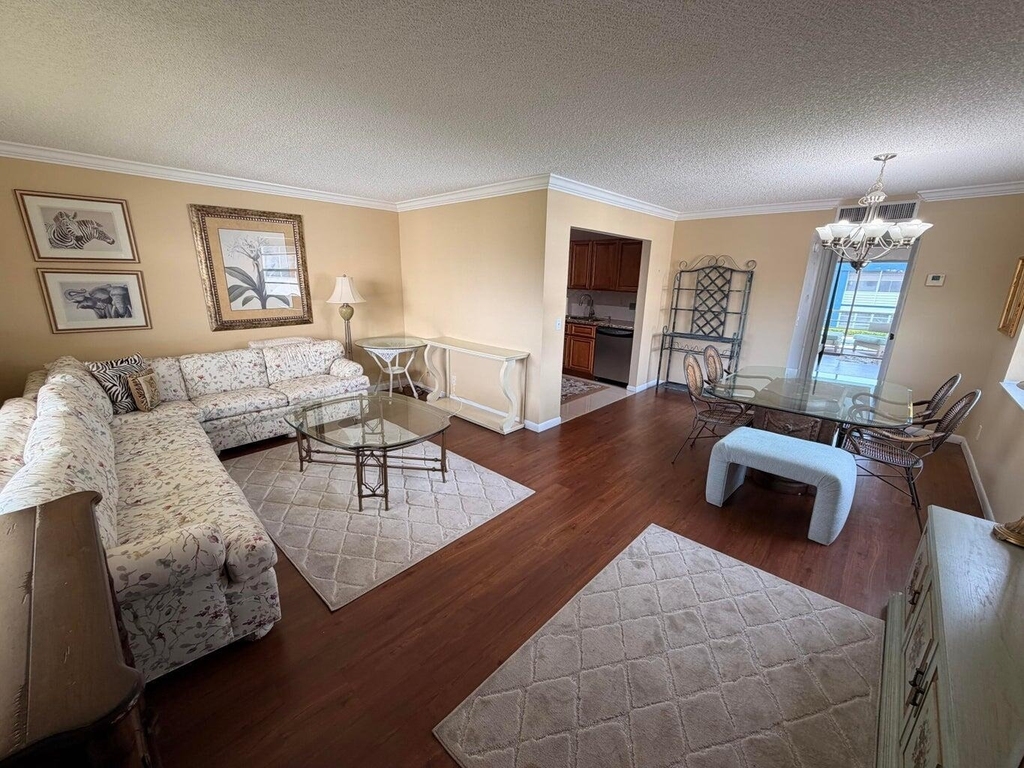 569 Normandy L - Photo 1