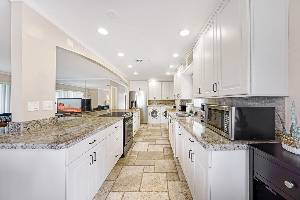 332 Nw 26th Court - Photo 13