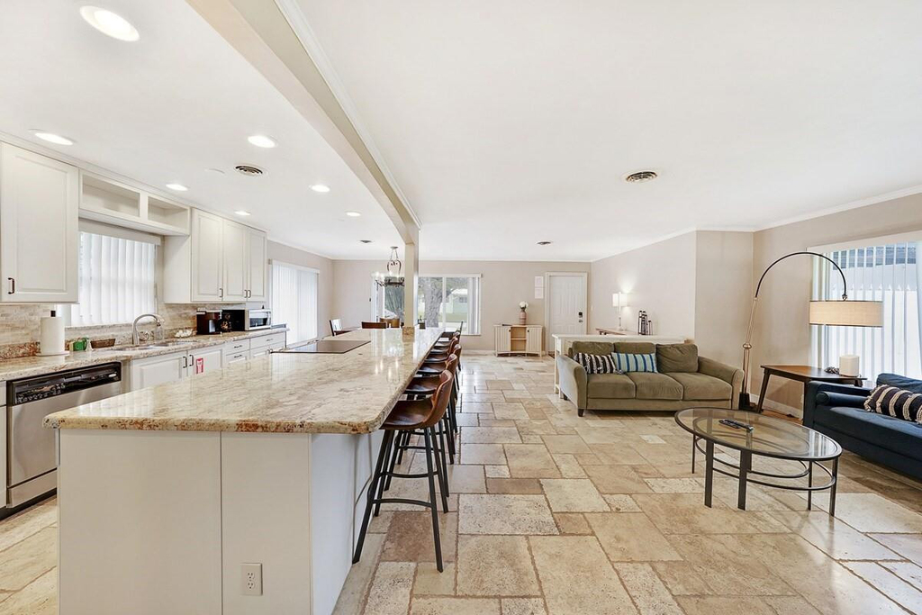 332 Nw 26th Court - Photo 17
