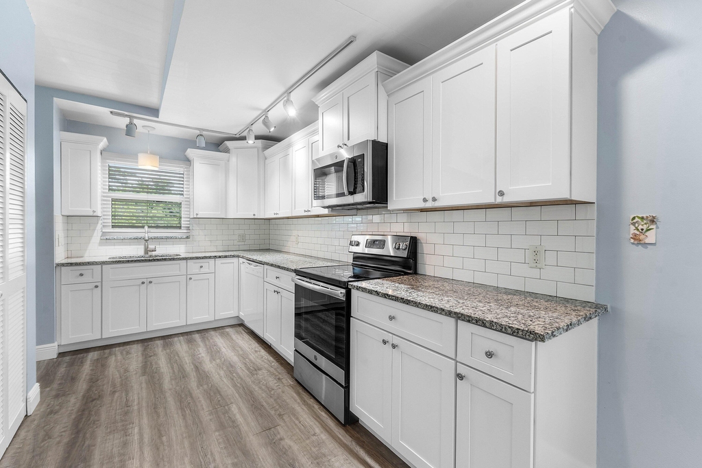 8388 Se Croft Circle - Photo 9