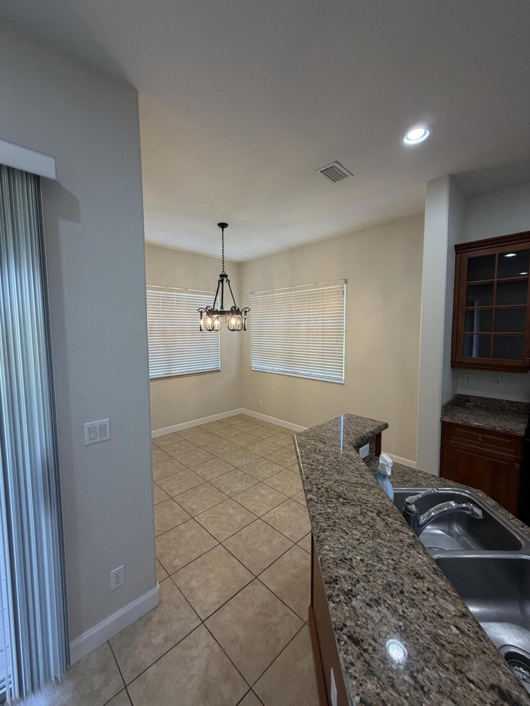 8079 Nw 127th Lane - Photo 8