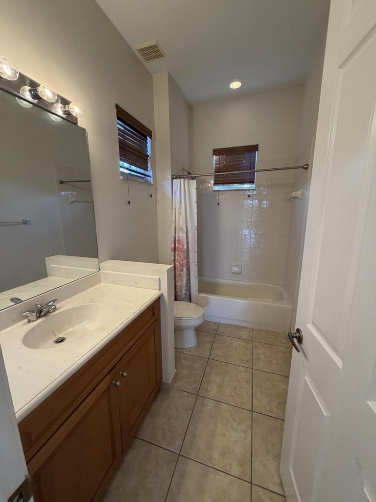 8079 Nw 127th Lane - Photo 12