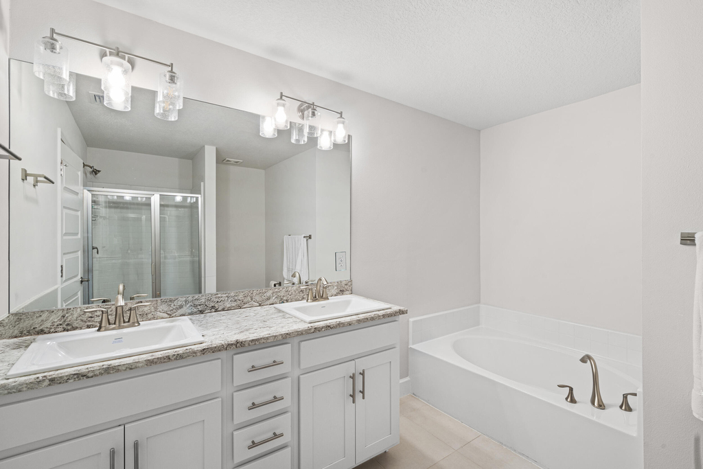 692 Ne Turtleback Trail - Photo 33
