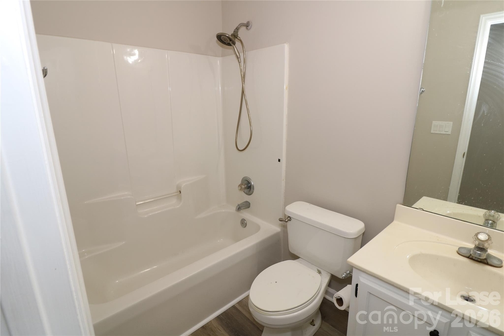 711 Harvest Way - Photo 12
