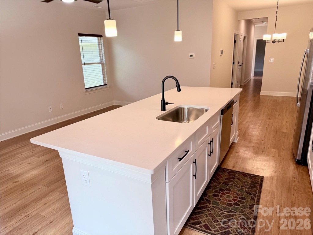 521 N Linwood Avenue - Photo 9
