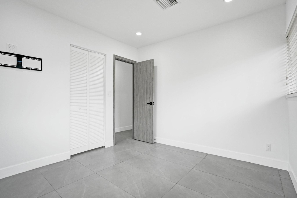 6700 E Tropical Way - Photo 40