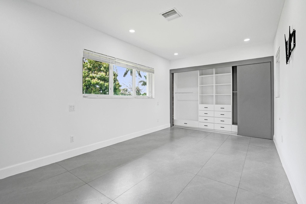 6700 E Tropical Way - Photo 26