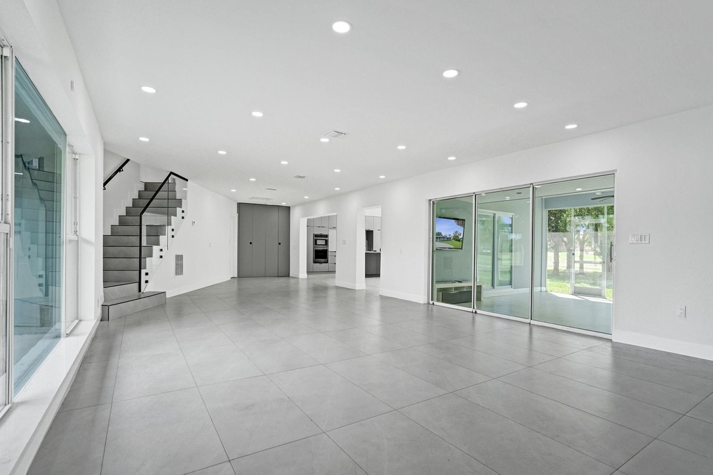 6700 E Tropical Way - Photo 2