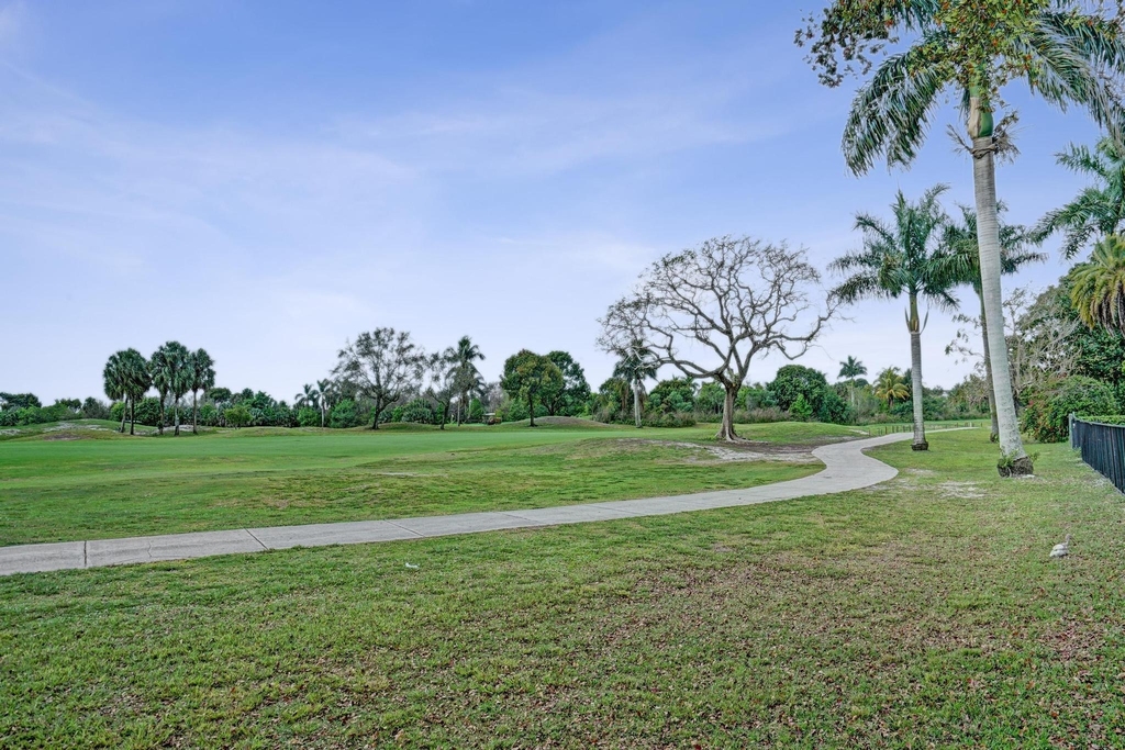 6700 E Tropical Way - Photo 68