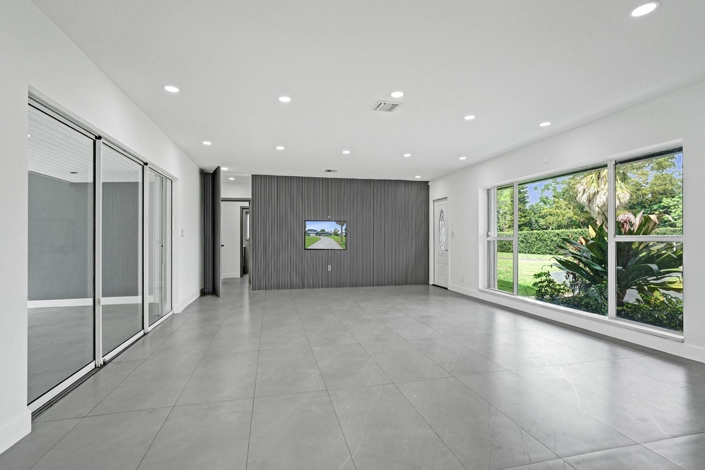 6700 E Tropical Way - Photo 6
