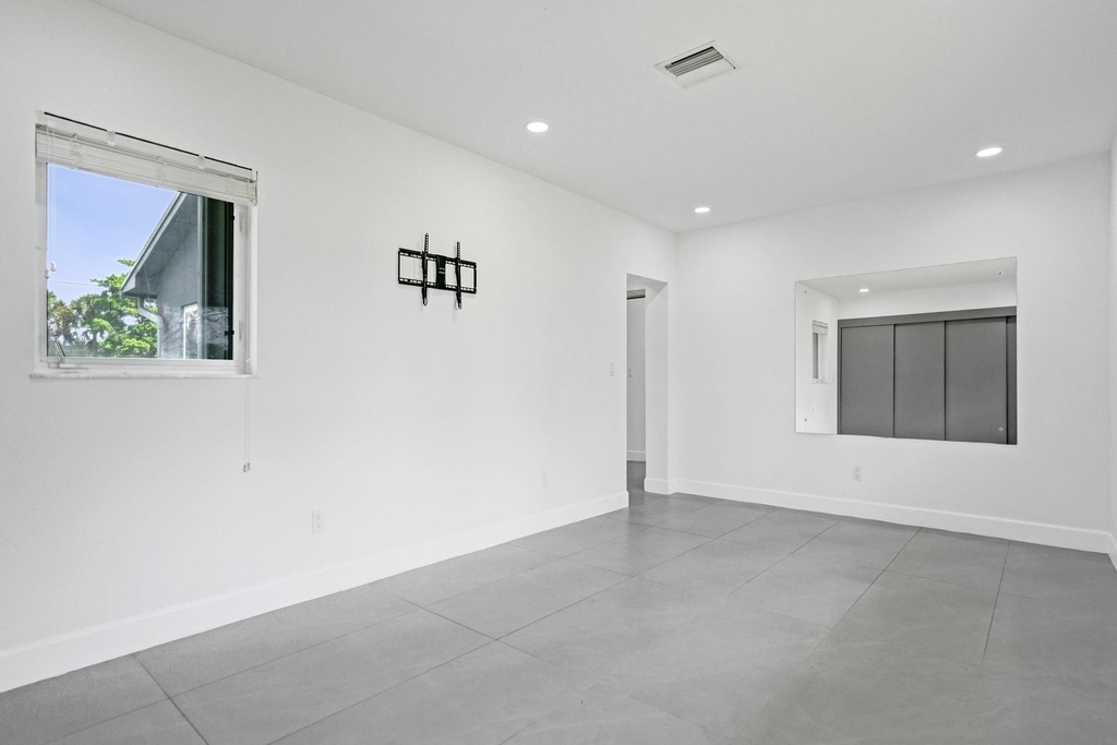 6700 E Tropical Way - Photo 30