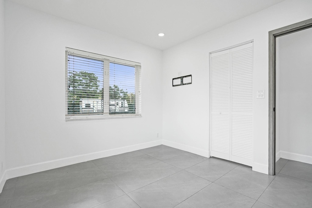 6700 E Tropical Way - Photo 39