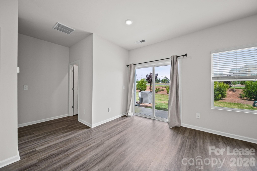4080 County Down Avenue - Photo 6