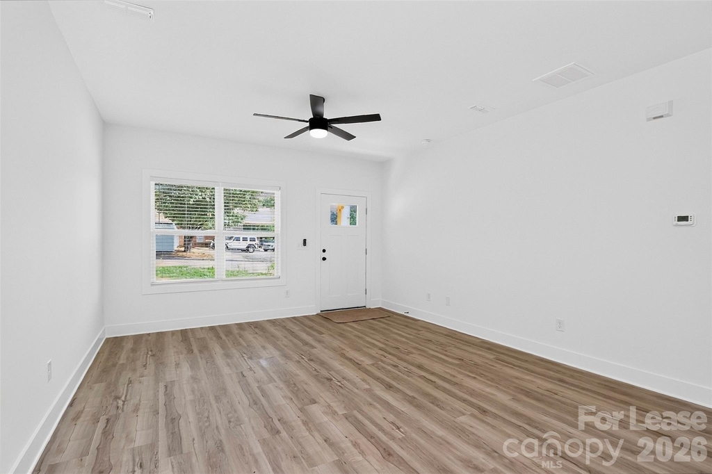 308 E Tallyrand Avenue - Photo 5