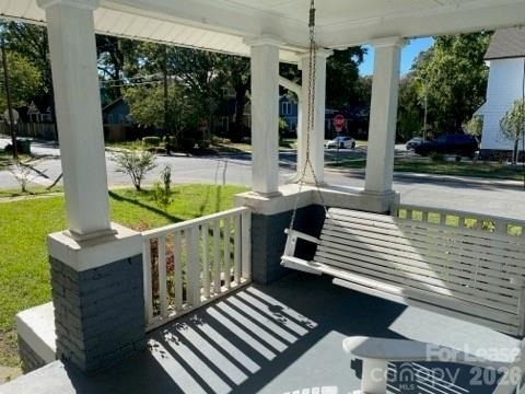 1201 E 35th Street - Photo 11