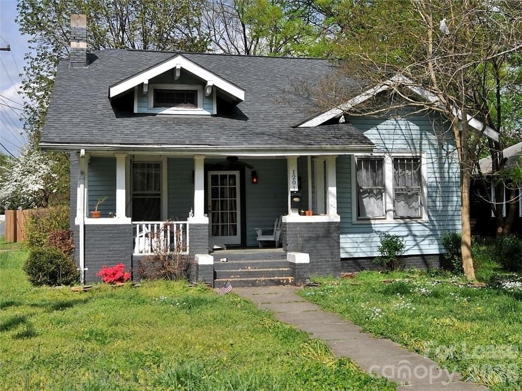 1201 E 35th Street - Photo 0