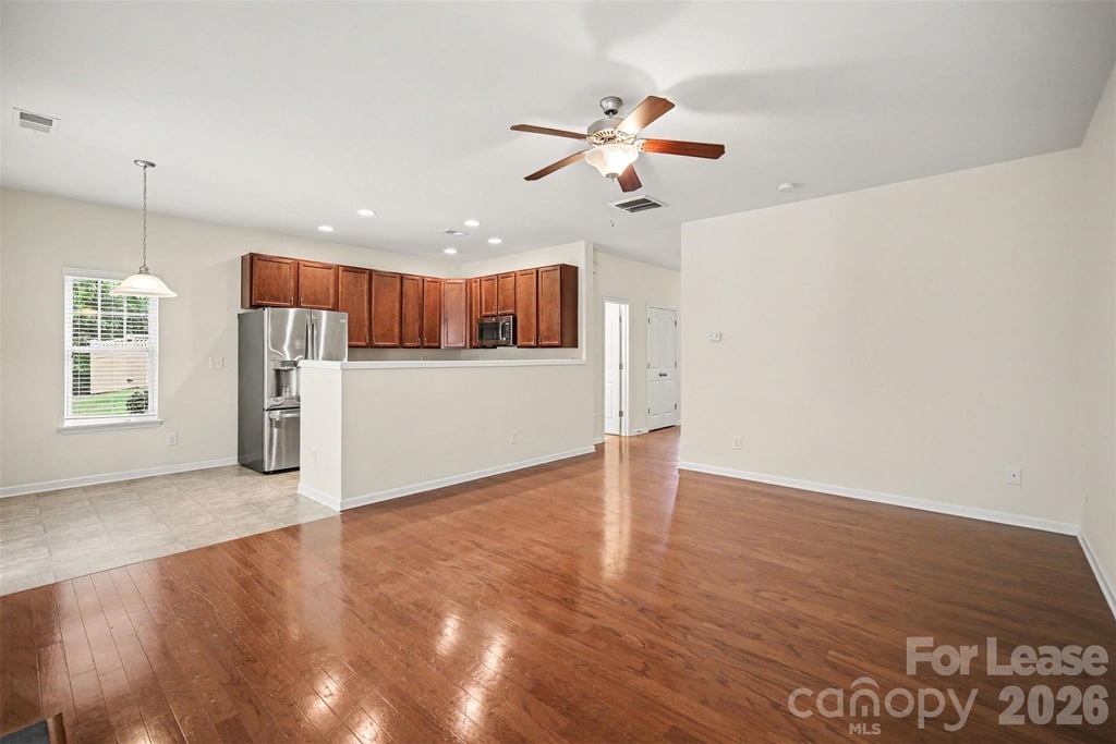 13809 Singleleaf Lane - Photo 2