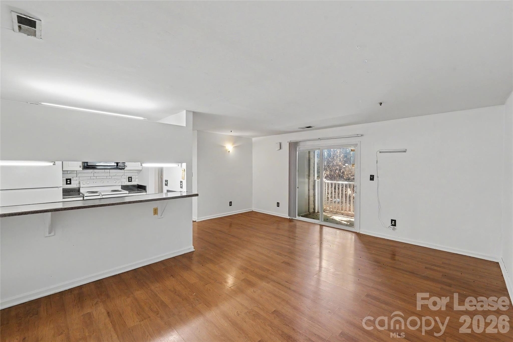 9535 University Terrace Drive - Photo 6
