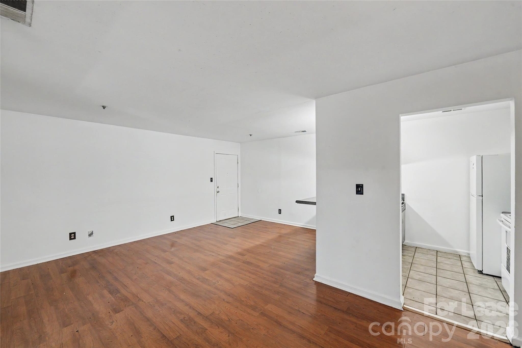 9535 University Terrace Drive - Photo 14