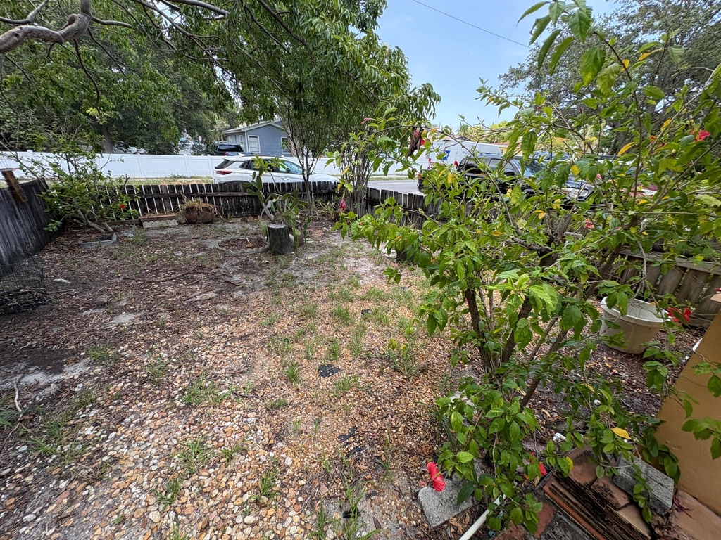 231 Sw 8th Street - Photo 27