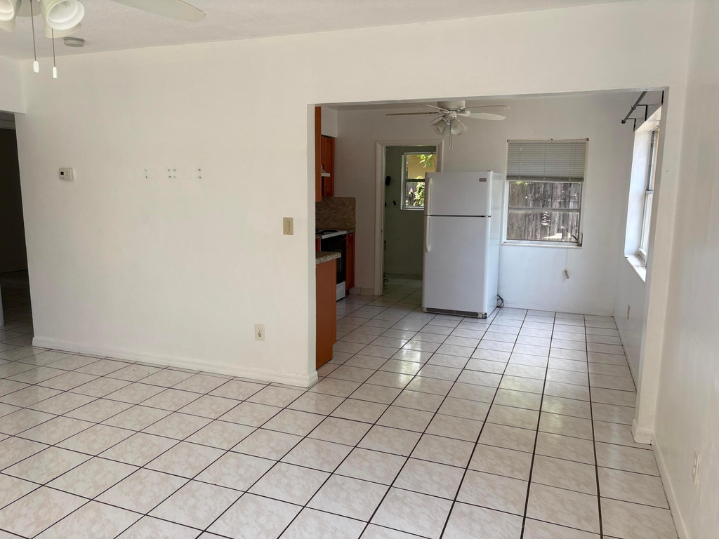 231 Sw 8th Street - Photo 5
