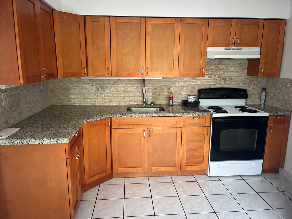 231 Sw 8th Street - Photo 6