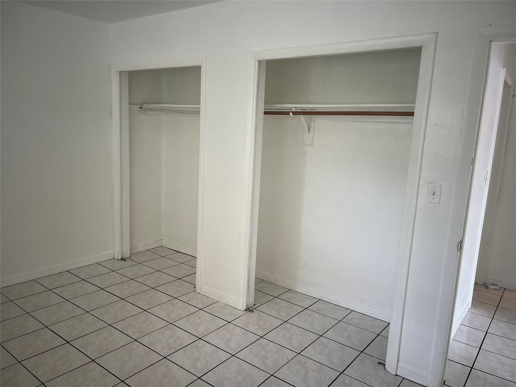 231 Sw 8th Street - Photo 12