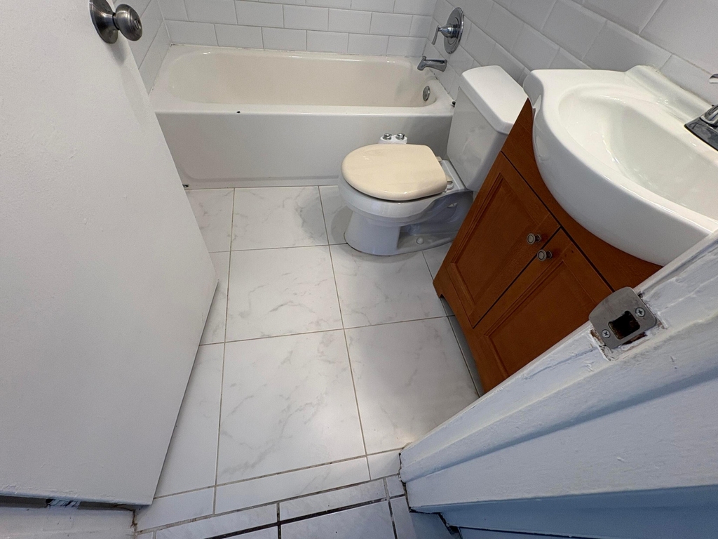 231 Sw 8th Street - Photo 18