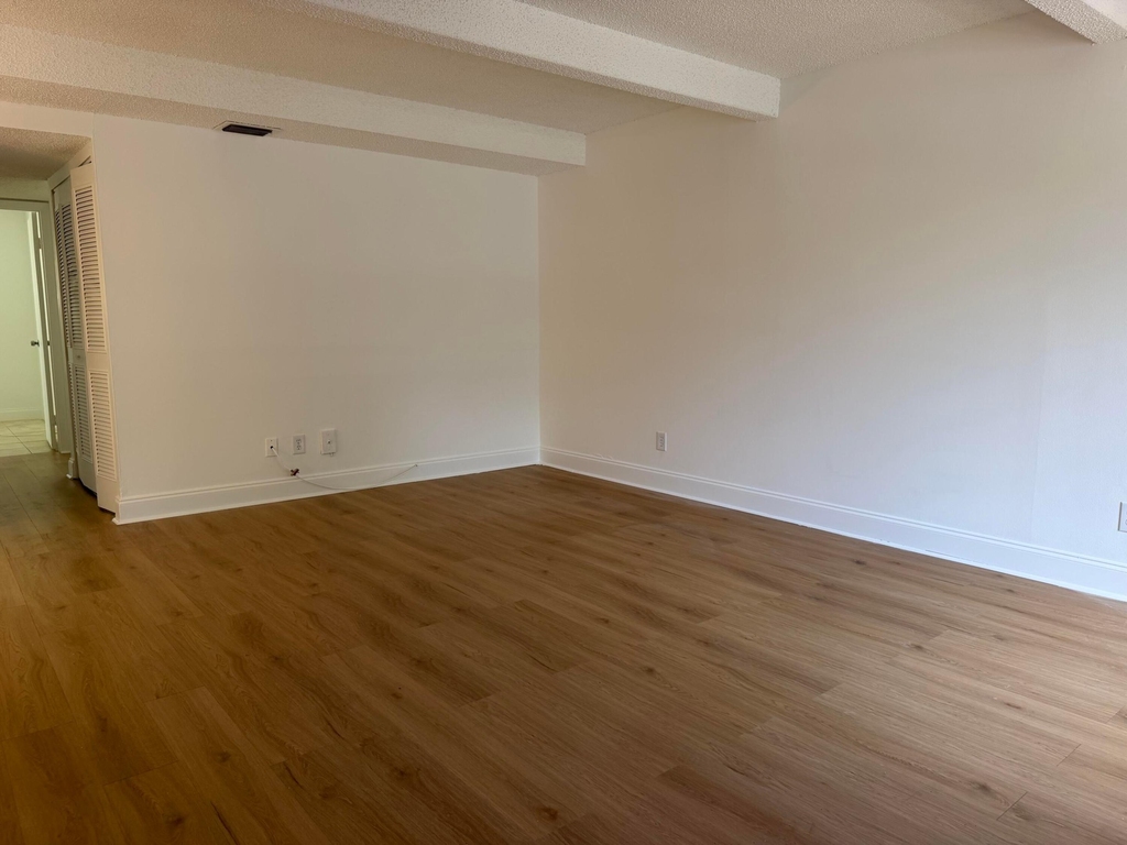 1245 S Flagler Avenue - Photo 22