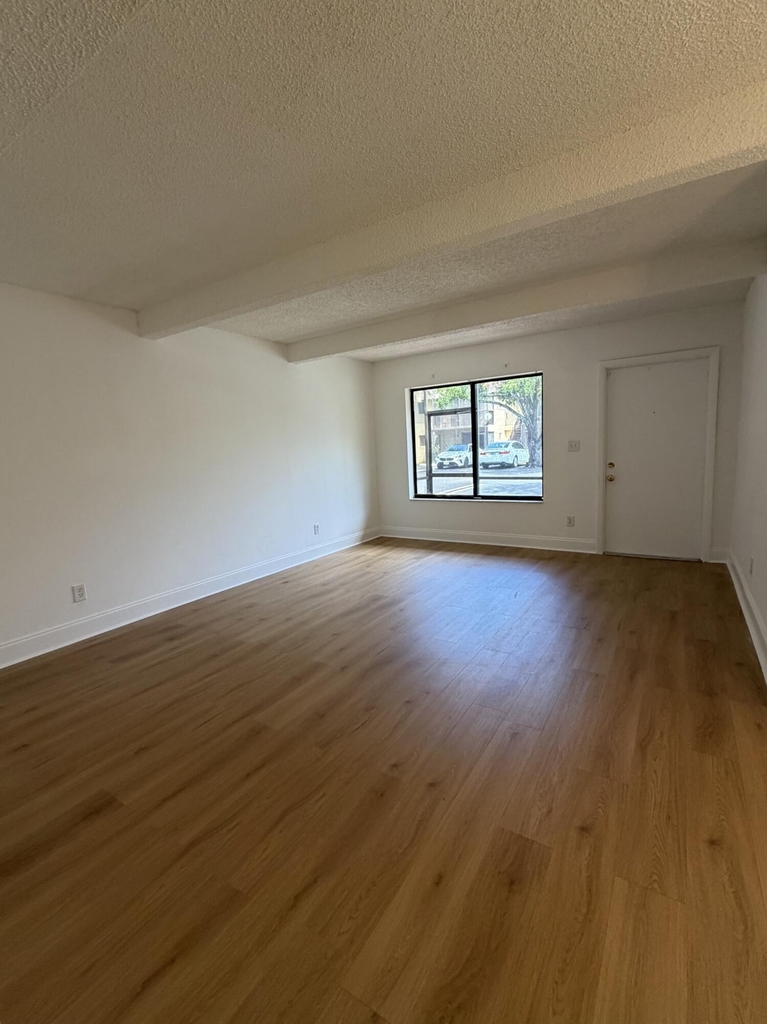 1245 S Flagler Avenue - Photo 25