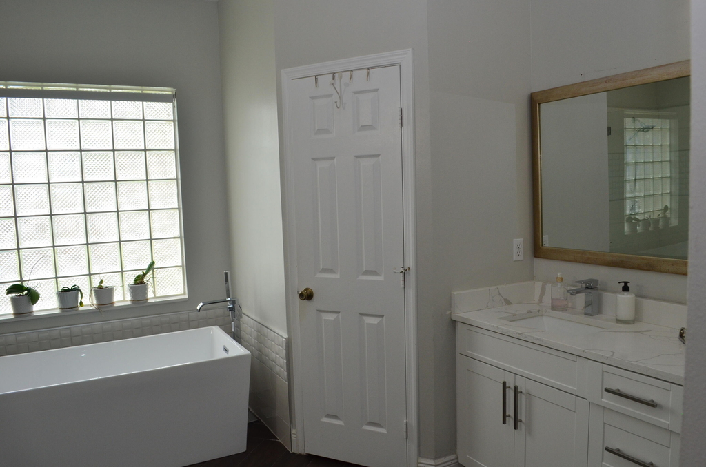 9242 Olmstead Drive - Photo 18