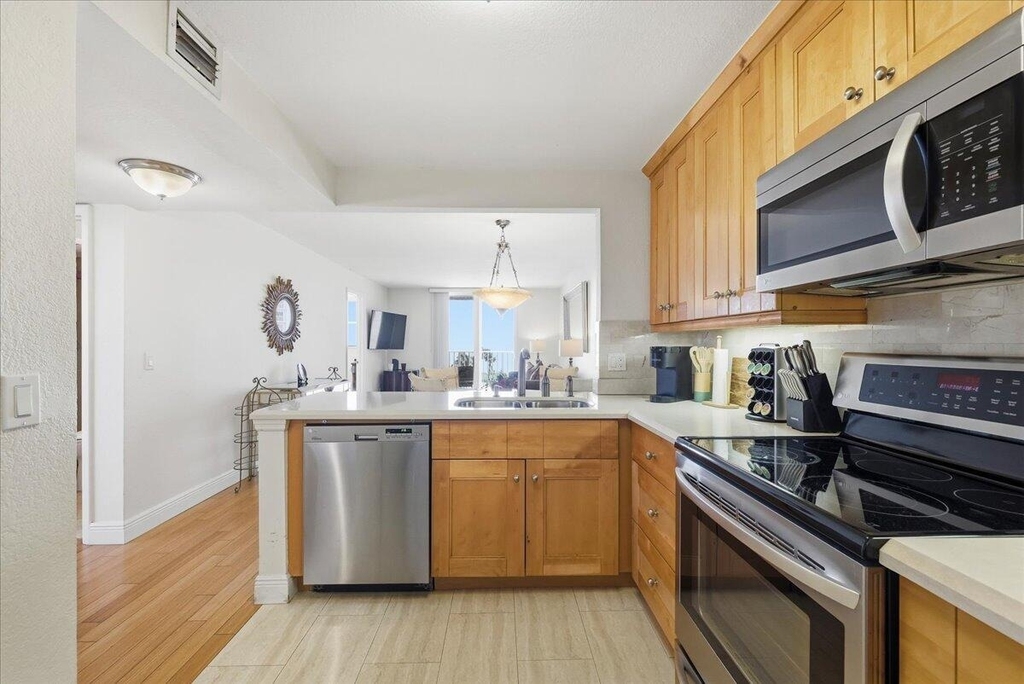 2929 S Ocean Boulevard - Photo 8