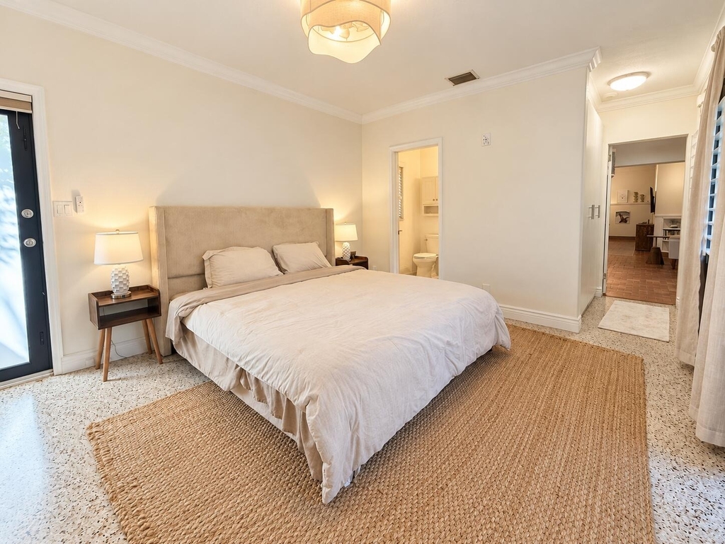222 Se 16th Avenue - Photo 24