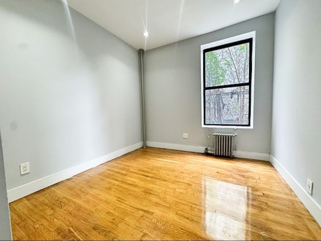 244 East 117th Street - Photo 3