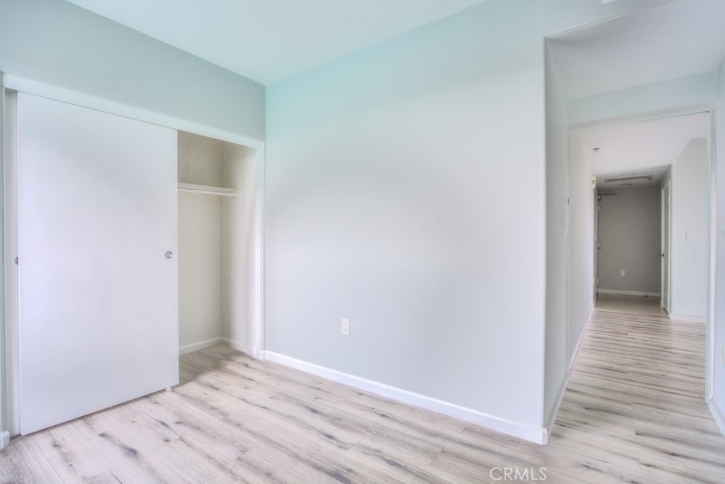 580 W Main - Photo 26