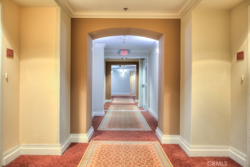 580 W Main - Photo 4