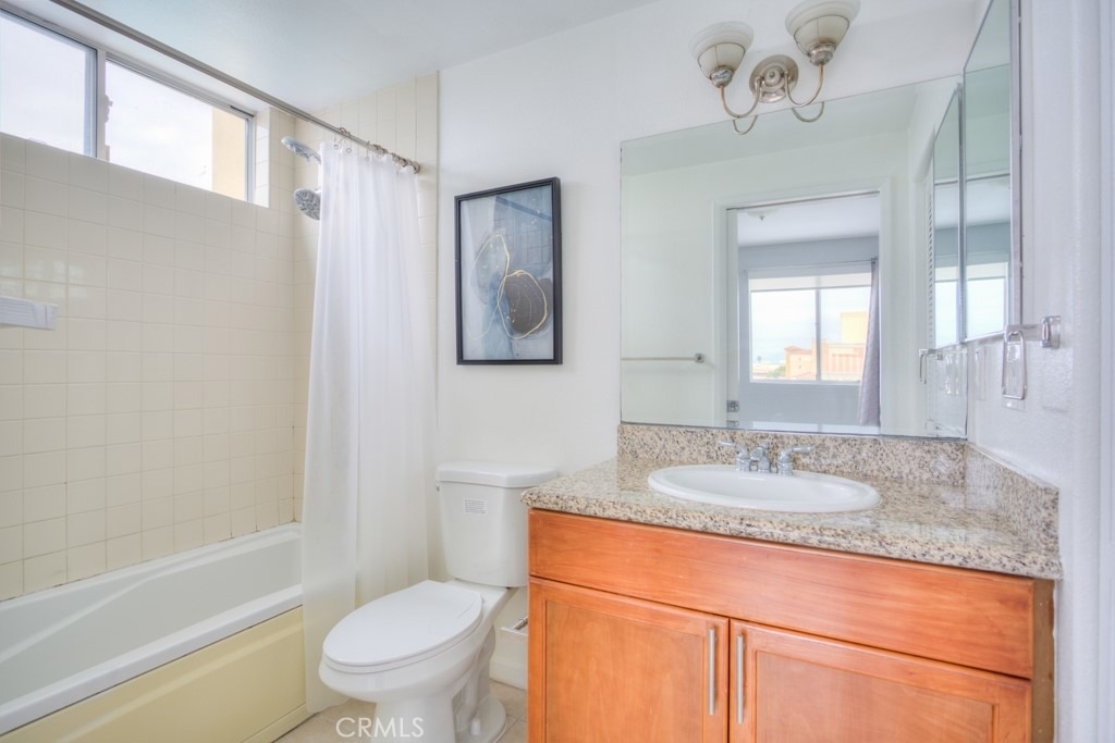 580 W Main - Photo 22