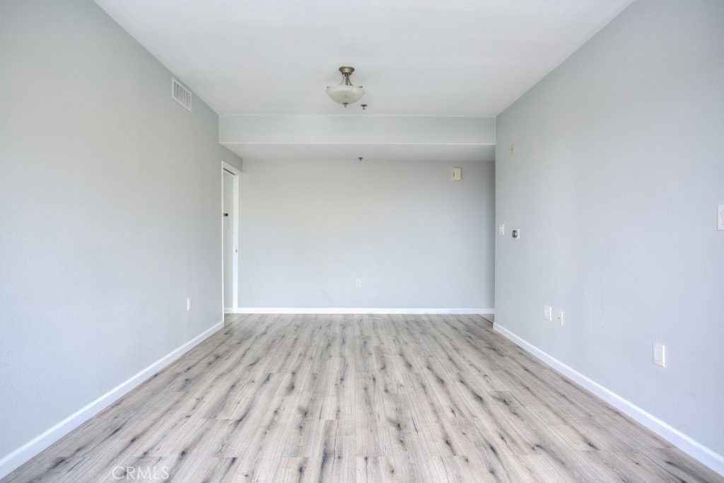 580 W Main - Photo 10
