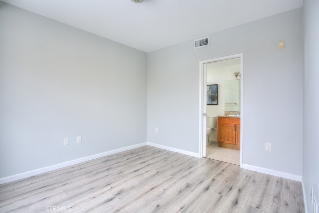 580 W Main - Photo 21