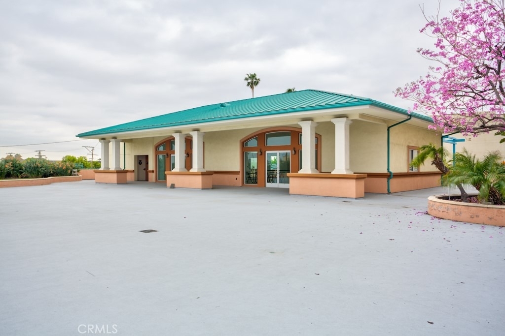580 W Main - Photo 31