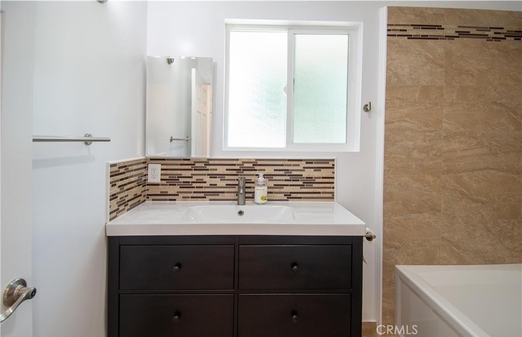7445 Hesperia Avenue - Photo 9