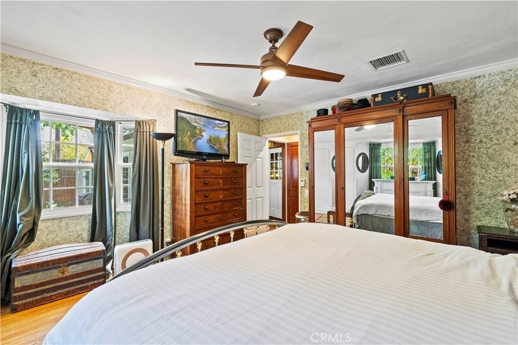 4416 Morella Avenue - Photo 32