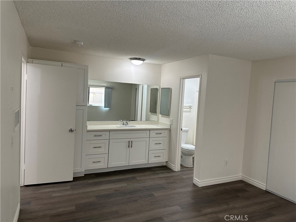 7055 Etiwanda Avenue - Photo 11