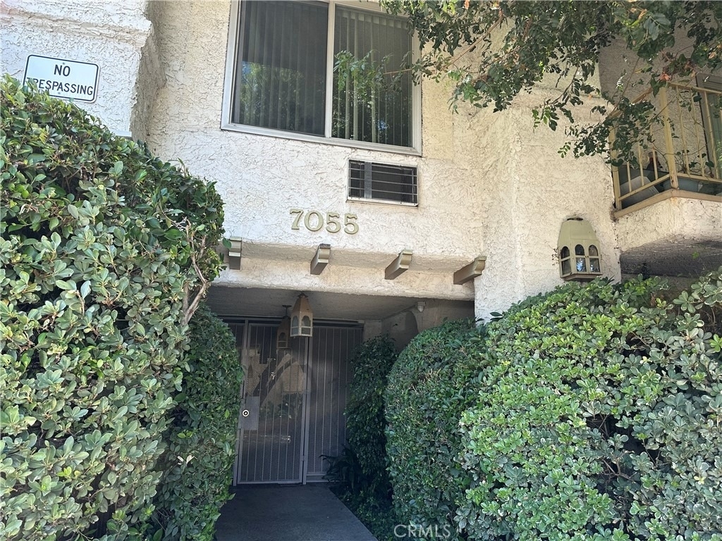 7055 Etiwanda Avenue - Photo 1
